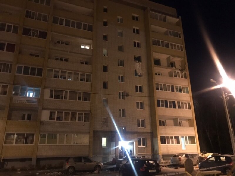 Мужчина, устроивший взрыв газа в многоэтажке под Смоленском, скончался в больнице