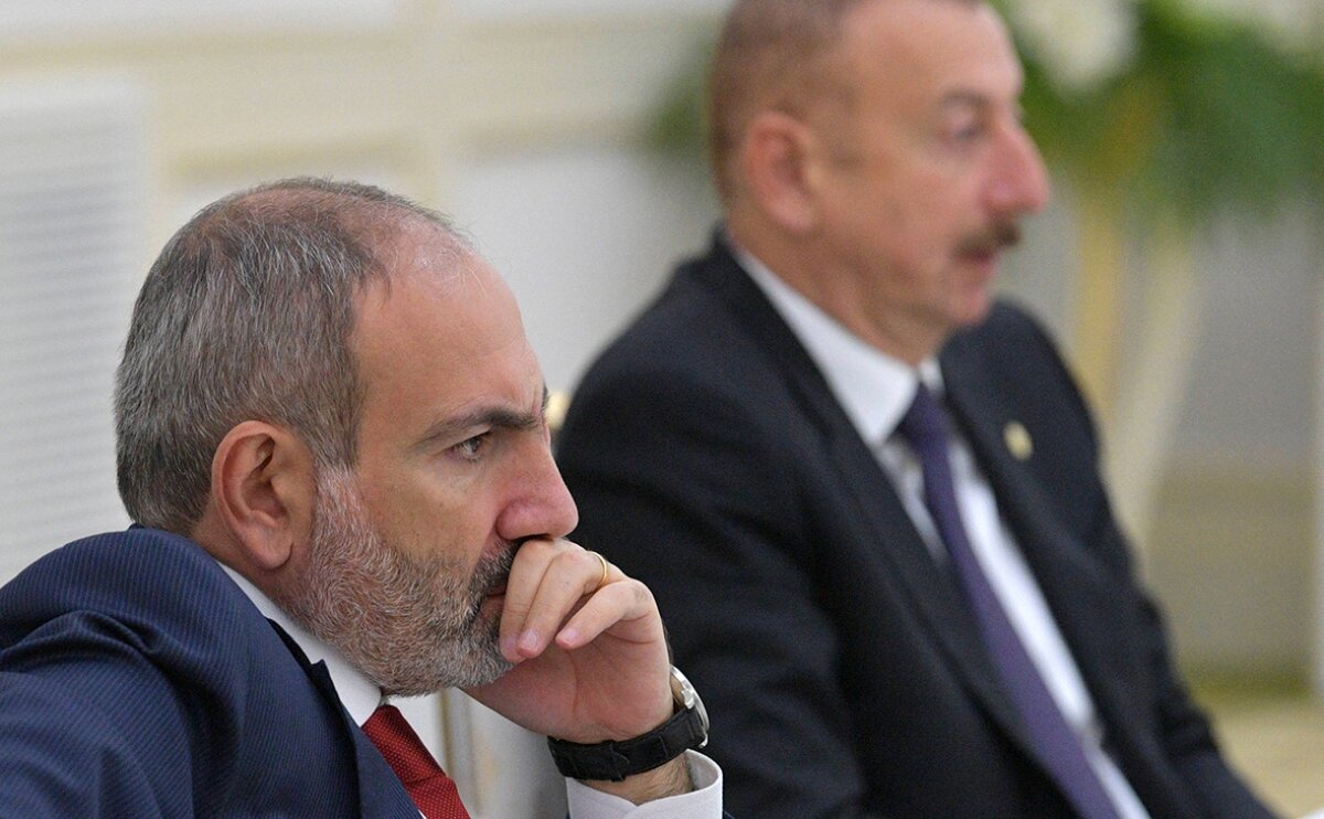Пашинян готов принять условие Алиева по Карабаху - СМИ Азербайджана