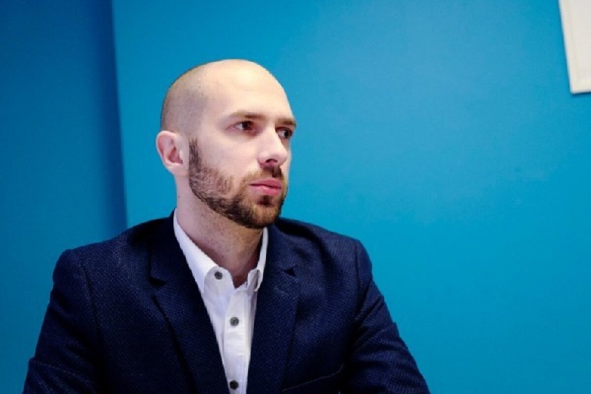 Александр Черников в видеообращении заявил об уходе из штаба Навального