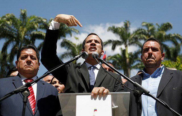 Еще несколько стран вслед за США признали Гуайдо президентом Венесуэлы