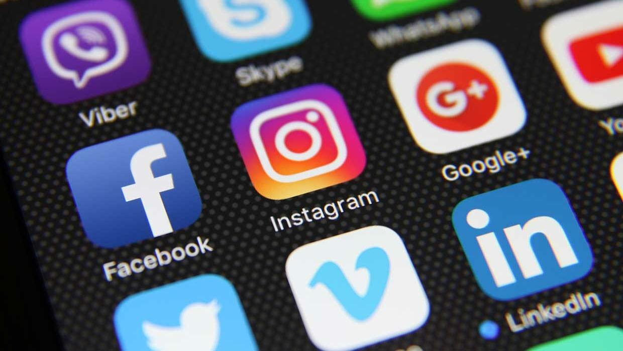 За призывы к протестам в России оштрафуют сразу шесть популярных соцсетей