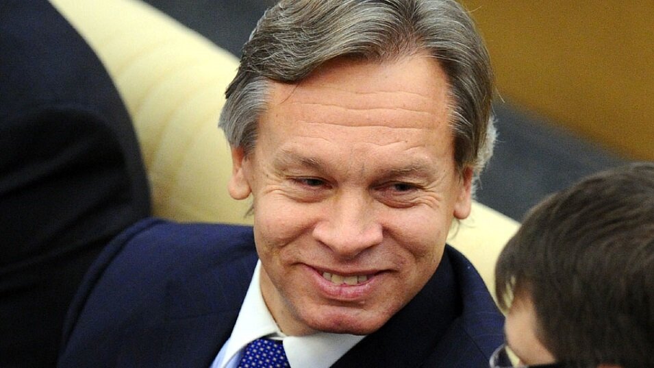 "Сели в лужу", - Пушков показал, как США потратили 35 миллионов на поиски "банки икры Януковича"