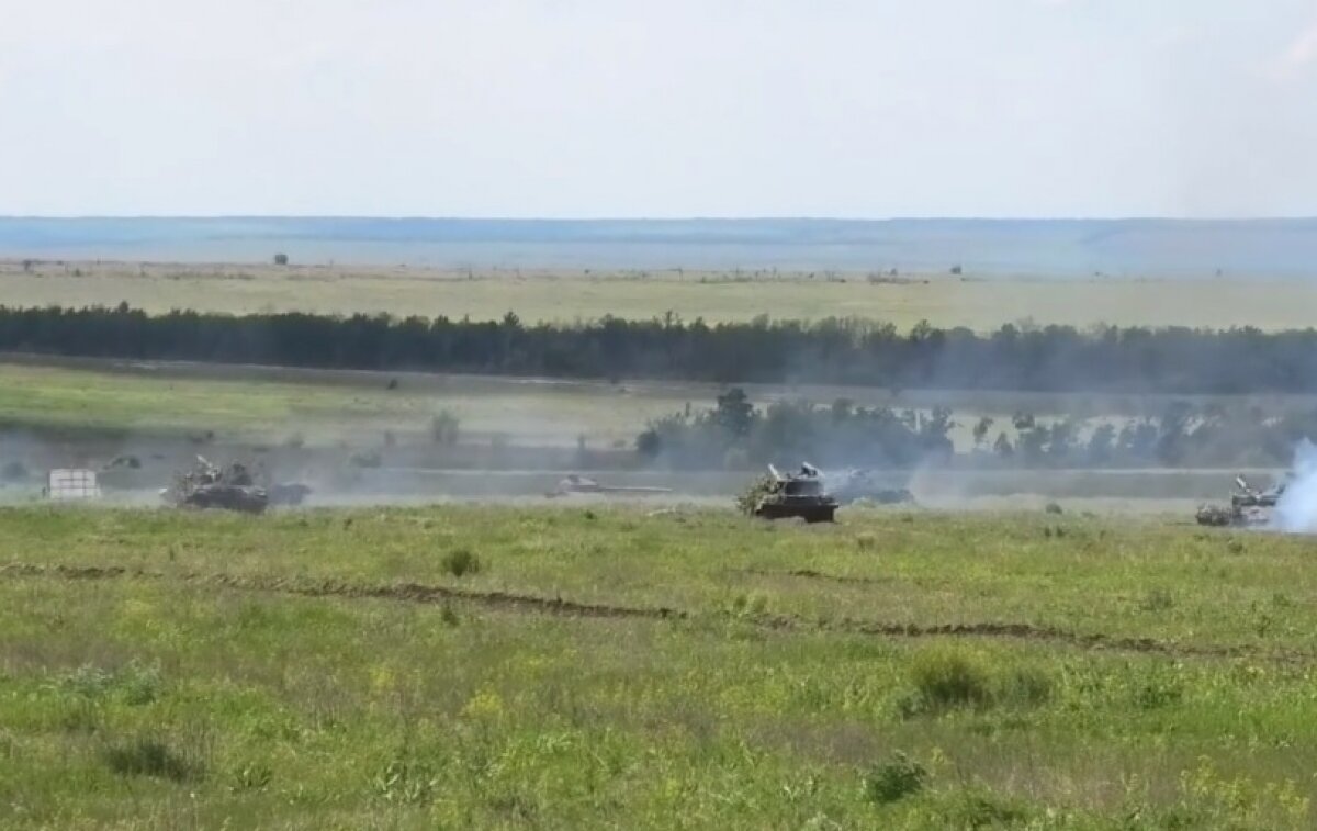 днр, народная милиция, учения, танки, бой, полигон, видео, украина, всу, донбасс, война