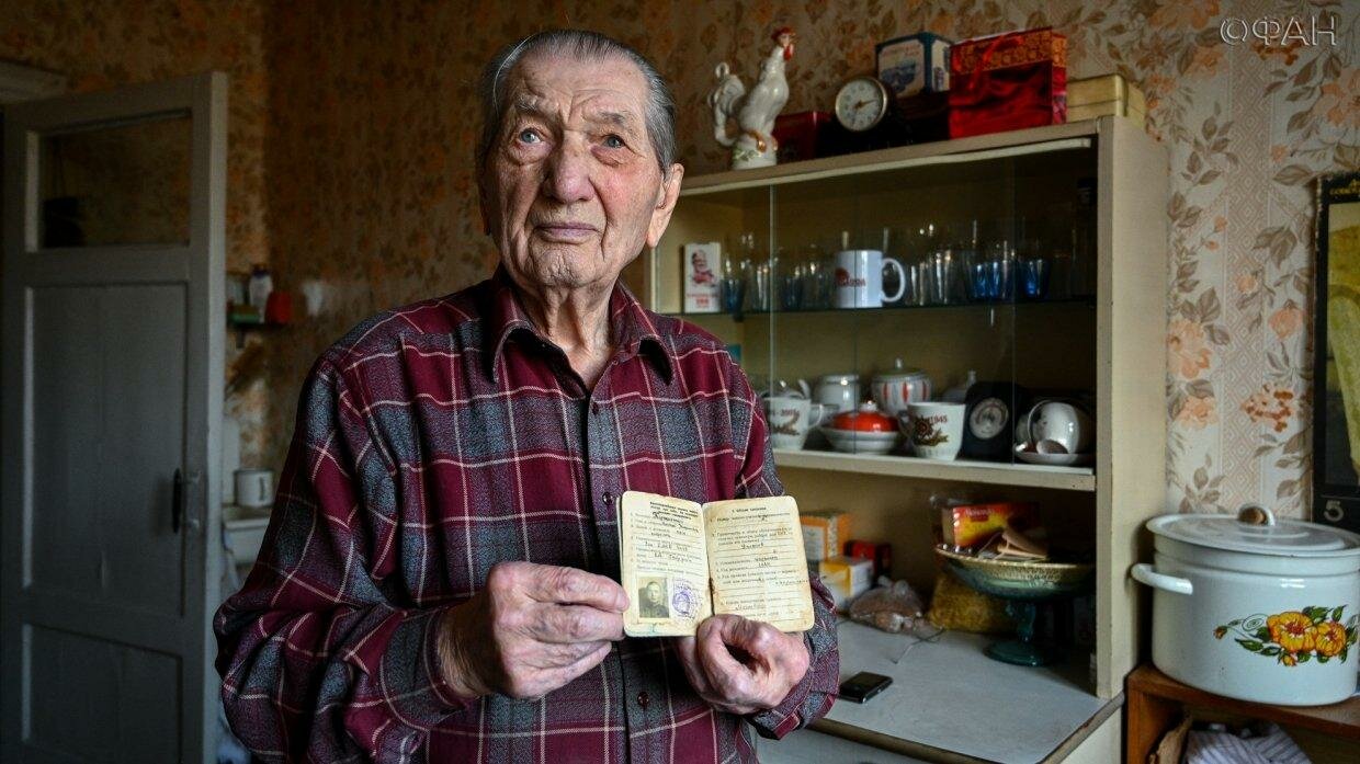 ​Побывал на параде в Москве спустя 75 лет: ветеран с Донбасса стал почетным гостем
