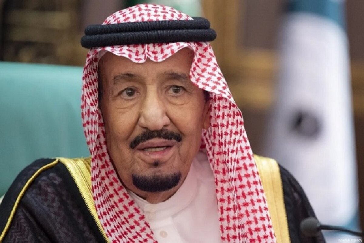 Коронавирус подтвердился у 150 саудовских принцев - король Салман в изоляции