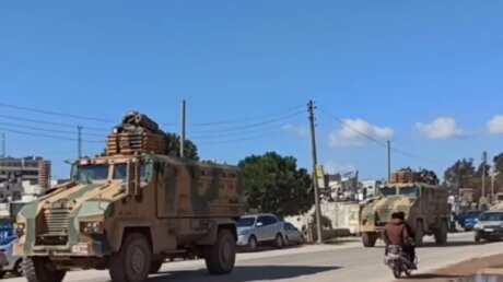 Турция укрепила позиции в Идлибе очередным военным конвоем 