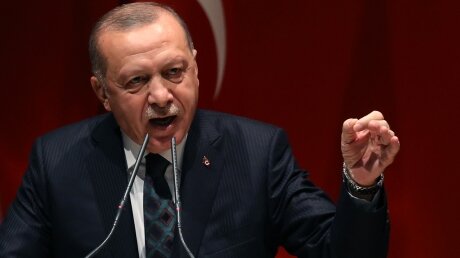 Эрдоган неожиданно отреагировал на призыв к диалогу по Карабаху