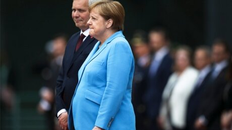 германия, ангела меркель, состояние, приступы, здоровье, дрожь, прошептала