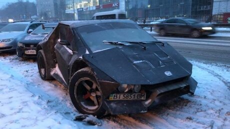 Бетмобиль, "Безумный Макс", Украина, автомобиль-монстр, транспортное средство, Honda CRX