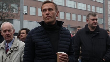 Навальный должен был умереть в самолете от нового типа "Новичка" - СМИ Германии 