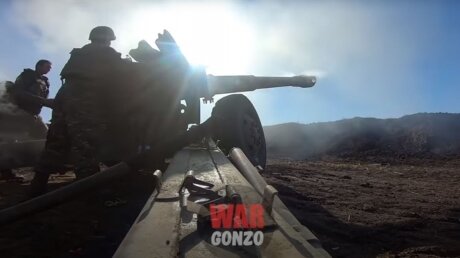 Армия Арцаха показала на видео, как стреляет из пушек "Д-20" по азербайджанцам под Шуши