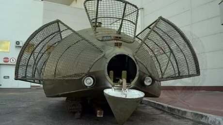 Украинские инженеры в ответ российским “Терминаторам” создали собственный бронетрактор "Тортилла"