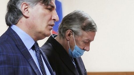 Пашаев заявил, что Ефремова обманули: "Я ему говорил, что суд даст 8 лет"