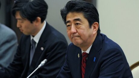Абэ вновь рассказал о мирном договоре с РФ и Курилах: японцы давно хотят вернуть "северные территории"