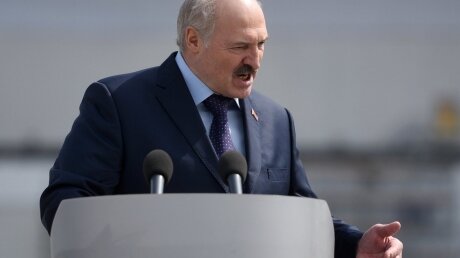 ​"Не допущу, чтобы банды уголовников бродили по Белоруссии с засученными рукавами", - Лукашенко о возможном майдане