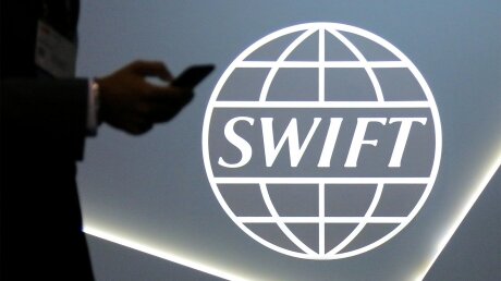 В ФРГ раскрыли исход отключения России от SWIFT для Запада