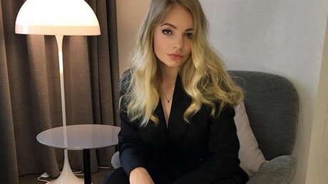 Елизавета Пескова после стажировки в Европарламенте переезжает в Россию: "Столкнулась с дискриминацией и лицемерием"