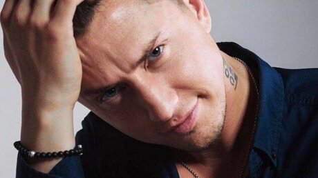 Избитый Павел Прилучный срочно госпитализирован