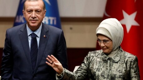 У Эрдогана и его жены подтвердился "Омикрон"