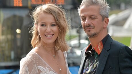 Ксения Собчак, Константин Богомолов, свадьба, жертвы, телешоу, прожарка, критика