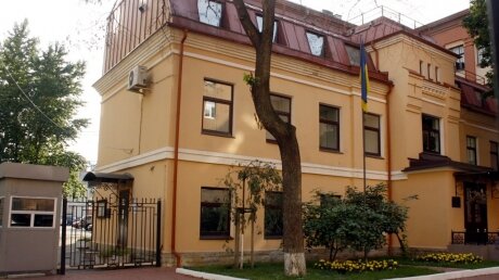 В Питере ФСБ задержала украинского консула