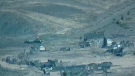 Армия Карабаха показала удары по отступающим подразделениям ВС Азербайджана 