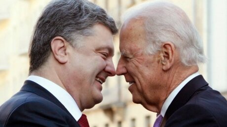 Порошенко действовал по указу США: на Украине слили тайный разговор экс-президента с Байденом