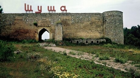 Решающие бои между азербайджанцами и армянами ведутся сейчас за Шуши 