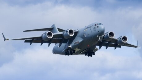 Второй Boeing C-17 ВВС США с немецкой базы "Рамштайн" сел в Киеве