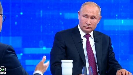 Путин - о Зеленском: он на украинского националиста, естественно, не похож