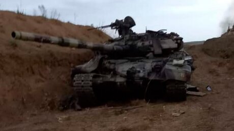 ​Армянские военнослужащие подбили танк противника и пленили очередного сирийца