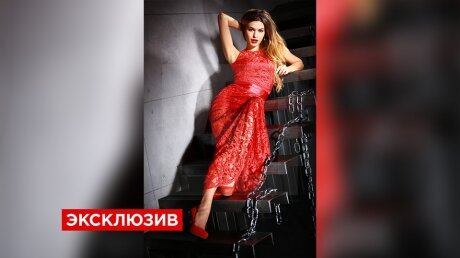 При обысках у Немцова обнаружена эротическая фотосессия Дурицкой: на пикантных снимках модель предстает в разных образах 
