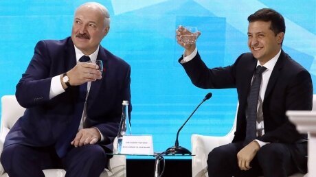 ​Лукашенко рассказал, как Путин настраивал его на разговор с Зеленским: "Ты поговори с ним, он молодой"