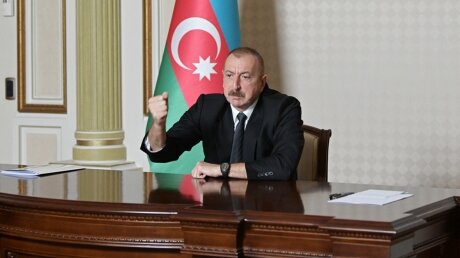 Алиев о боях в Нагорном Карабахе: "Свою землю мы никому не отдадим"