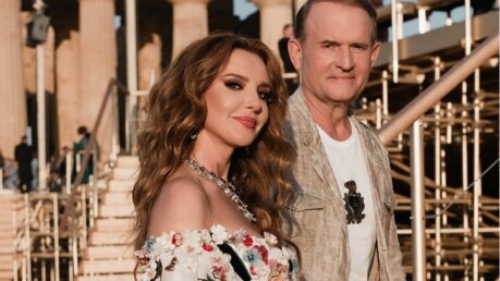 Зеленский ударил санкциями по Виктору Медведчуку и Оксане Марченко