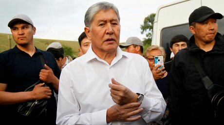 В Бишкеке совершено покушение на Атамбаева: стреляли боевыми патронами
