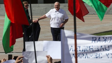 Коля Лукашенко удивил внешним видом на митинге в поддержку отца