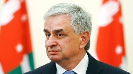абхазия, парламент, обращение, президент, отставка, протесты, сухуми, оппозиция, выборы 