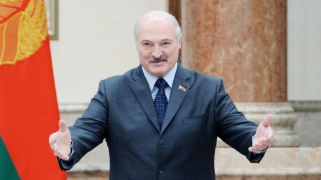 ​Лукашенко назвал митингующих мордоворотами, протестующими за деньги: кадры