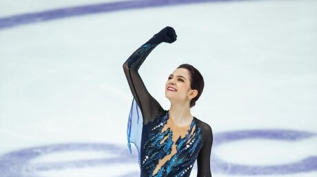 Медведева - ненавистникам: "Почему вы это делаете? Я выступаю за нашу страну"