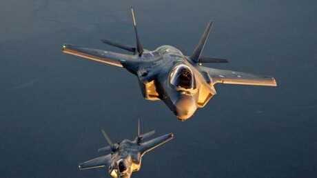 ​В США турецких летчиков отстранили от полетов на F-35 из-за российских C-400 – подробности