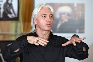 Дмитрий Хворостовский, умер, жив, опровергли, заявление, Лондон, больница, опухоль мозга