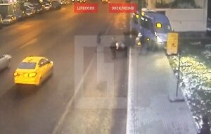 Россия, Москва, ДТП, авария, маршрутка, автобусная остановка, Люблино, водитель, происшествия
