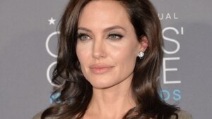 Анджелина Джоли, новости, россия, откровенно, сша, платье, перья, неудачно 