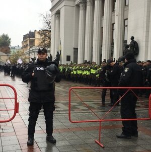 украина, вру, полиция украины, щиты, протестующие, митинг, акция протеста