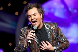 александр панайотов, россия, шоу, голос, певец, кастинг, выступление, григорий лепс, наставник