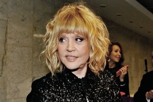 Алла Пугачева, россия, исполнительница, новости, Валентин Юдашкин, дом моды, открытие, образ, мнение, критика