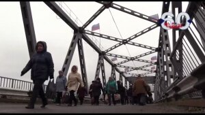 станица луганская, открытие моста, флаги лнр, владимир зеленский, визит, донбасс