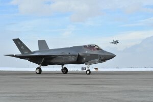 f-35, истребители, испытания, проверка, сша, армия, приостановка, авиация