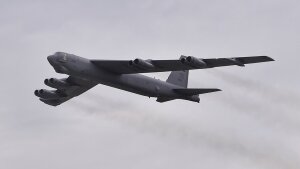 россия, крым, сша, цеков, бомбардировщик, су-27, в-52, бомбардировка, имитация